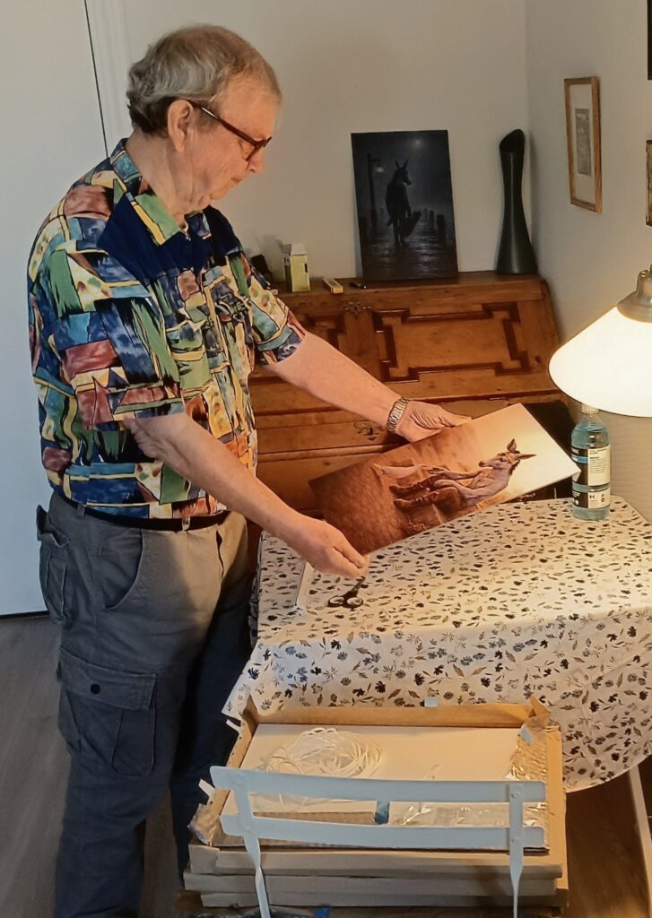 Eldar Einarson, unpacking the smaller aluminium prints