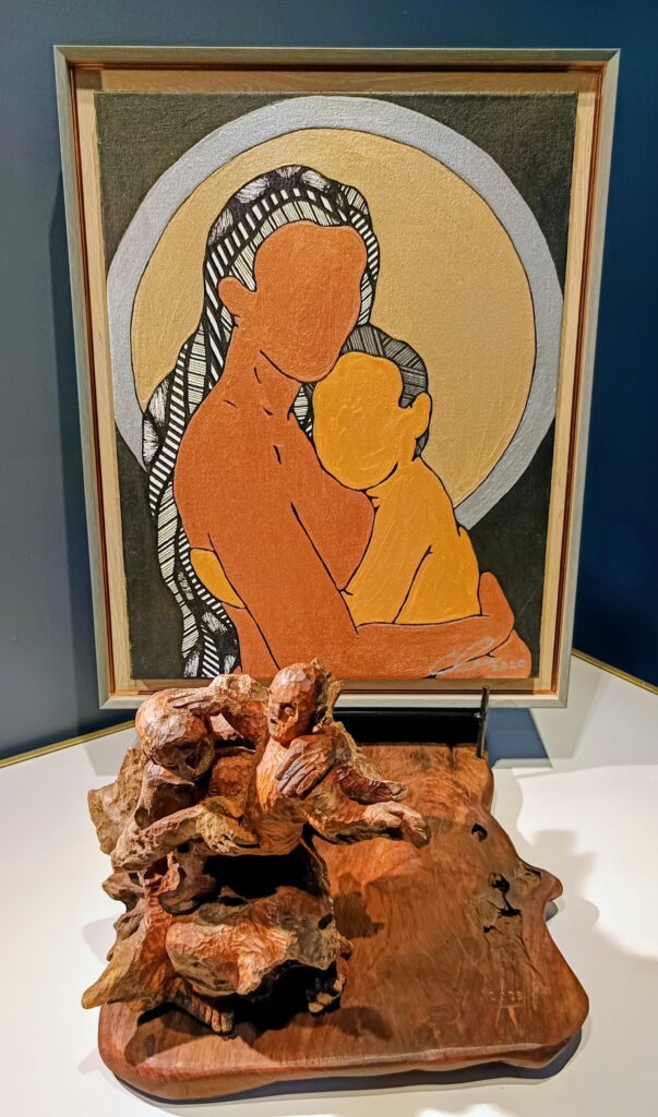 Tanya Lee Art Exhibition with the sculpture of Jong Tangiday
